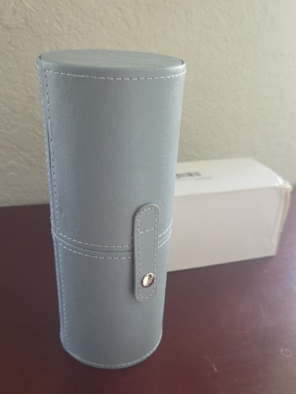 Light Blue Faux Leather Makeup Brush Travel Case - Picture 3 of 7